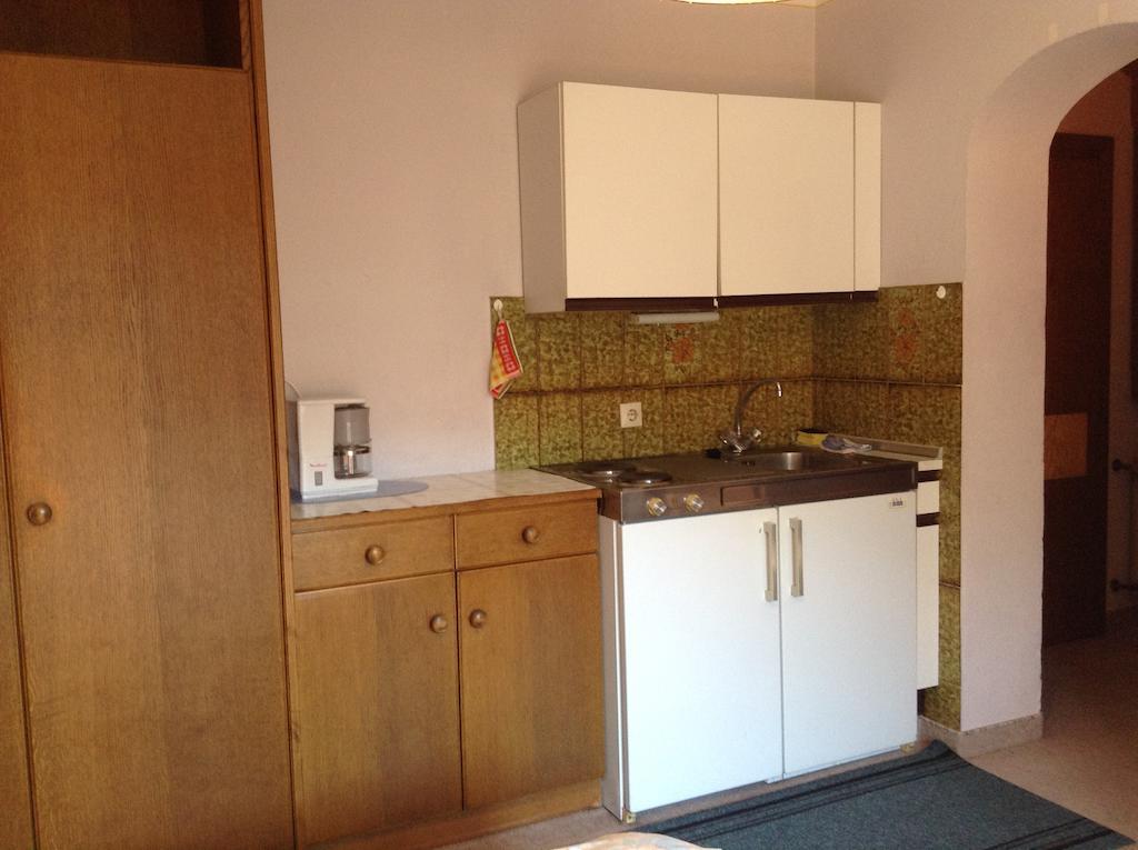 Haus Sigrid Apartment Бад Клайнкирххайм Стая снимка