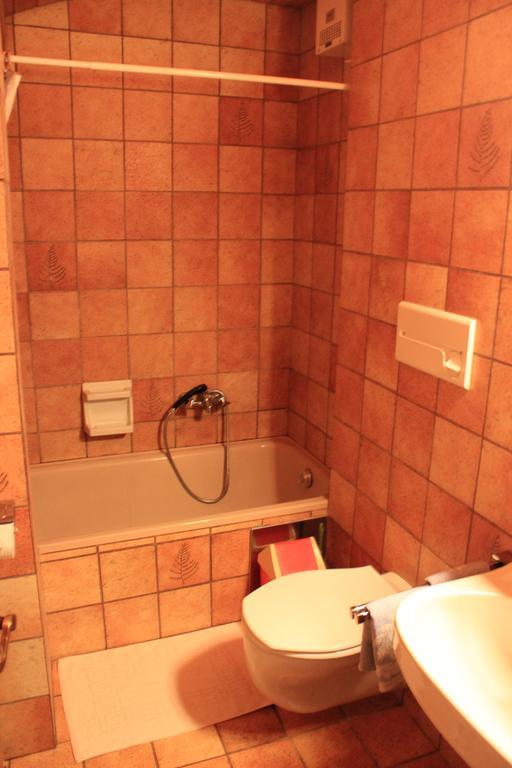Haus Sigrid Apartment Бад Клайнкирххайм Екстериор снимка